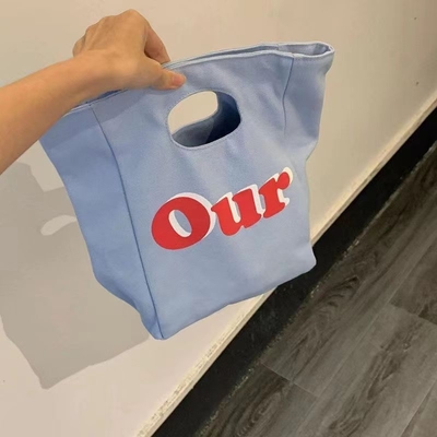 Moda Niche Tasarım Tatlı Yaka Çantası TOTE Çantası Casual Yolcu Çantası Öğle Yemeği Kutusu Çantası MAKEUP Çantası Depo Çantası