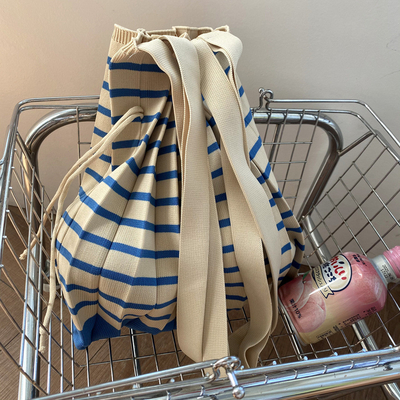 Yeni yontulmuş edebi omuz çantası örgü kadın çantası kış örgü çantası moda sınır ötesi kadın çantası