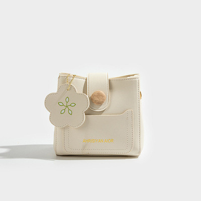 Yaz taze tüm eşleşme çanta kadın moda eğilimleri gelişmiş anlamlı niş tasarım crossbody kova çanta bu yıl popüler