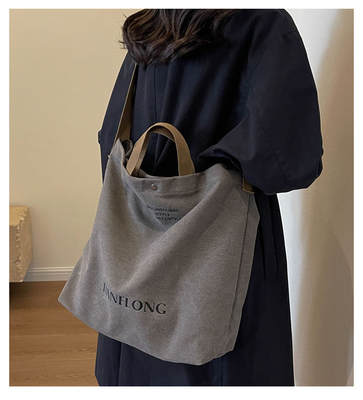 CANVAS TOTE BAG STREET FASHION Büyük kapasiteli omuz çantası Erkek ve Kadın Sınıfı Çanta Çanta Çanta Çanta