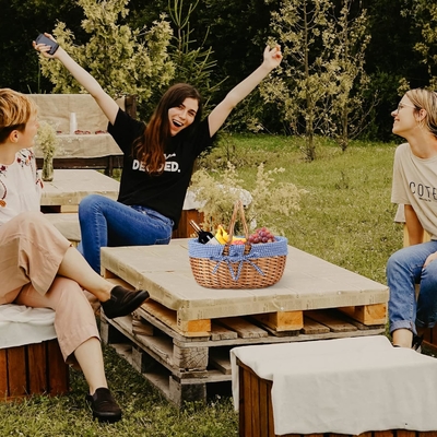 G GOOD GAIN Çift katlanabilir sapları olan çubuklı piknik sepeti, salkımlı piknik sepeti, doğal el dokuma Paskalya sepeti,