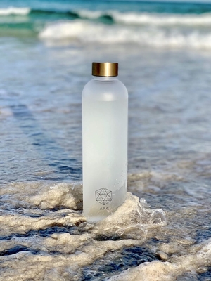 ARCANA Arc Su Şişesi Zaman İşaretiyle - İçme Zamanları ile Motivasyonel Su Şişeleri - BPA Serbest Dondurulmuş Plastik