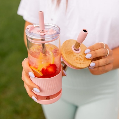 Kapaklı ve pipetli cam bardaklar -20 Fl Oz- Mükemmel Boyutlu Buzlu Kahve Bardağı - Bambulı Smoothie Bardağı