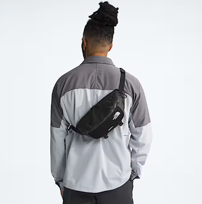 Terra Lumbar 3L kalça desteği hareket halindeki bir vücuda rahatça uyacak şekilde tasarlanmıştır.