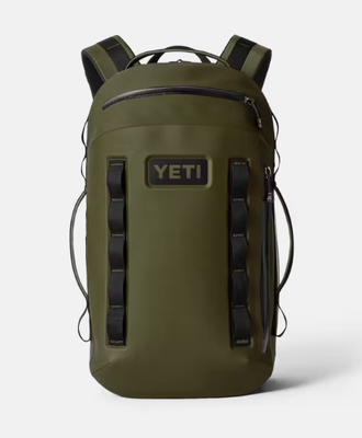 25L Her Mevsime Uygun Sırt Çantası Günlük işe gidip gelmek için kullanışlı, hava koşullarına dayanıklı.