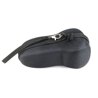 Yumuşak EVA sert kafesleri, kayışlı iplerle ve metal fermuar çekerek tıraş makinesi ve aksesuarları için depolama imkanı sağlar